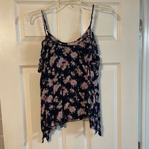 Hollister floral print top